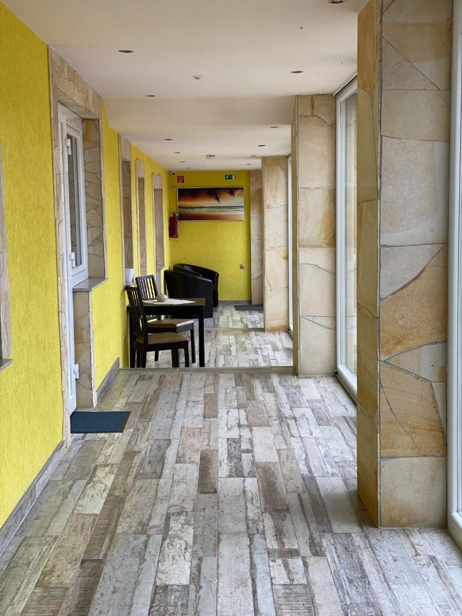 Blueline Motel Jászberény Екстериор снимка